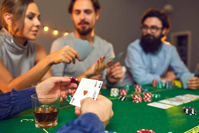 Đặt cược Blackjack online thế nào ?
