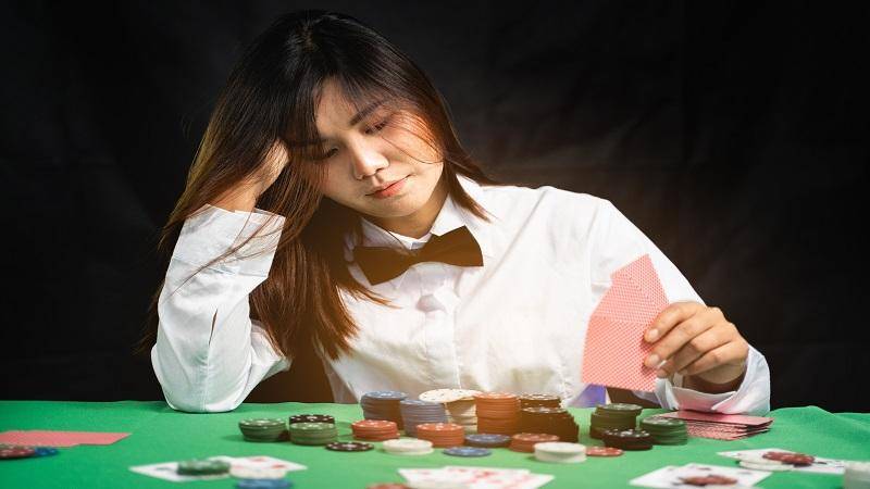 Làm thế nào để kiểm soát chip đặt cược Blackjack online ?