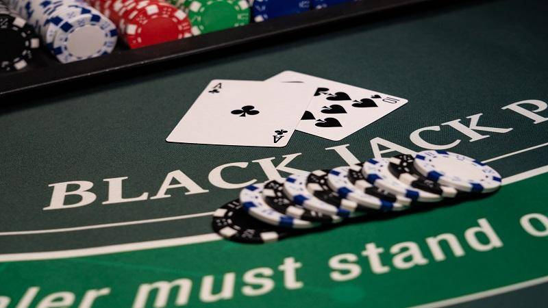 đánh Blackjack dách bẫy nhà cái là gì ? Cẩn thận Đặt cược Blackjack online !